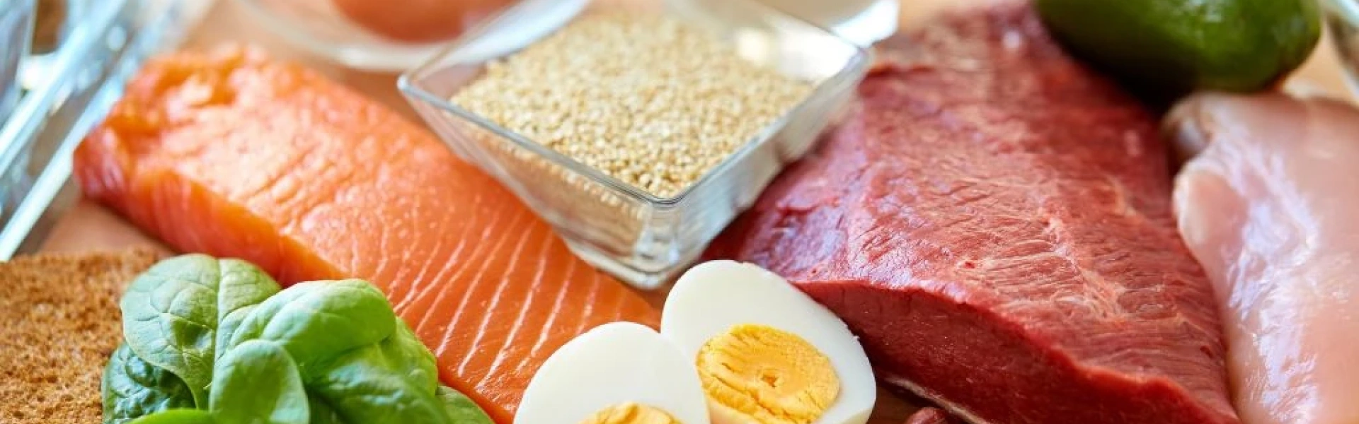 A importância da proteína na manutenção e ganho de massa muscular